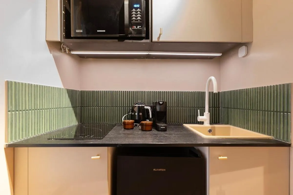 Apartment Lovely Studio In The Heart Of Montmartre Paris France