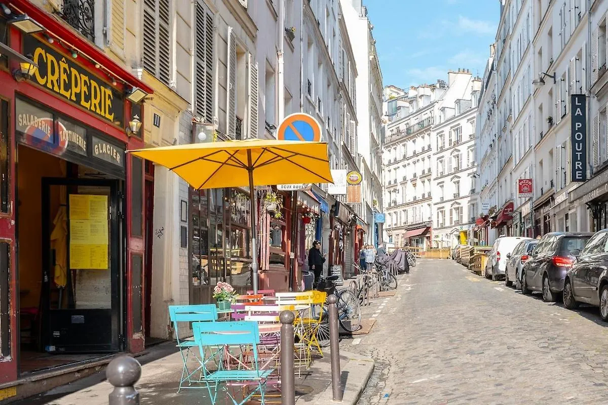 Apartment Lovely Studio In The Heart Of Montmartre Paris